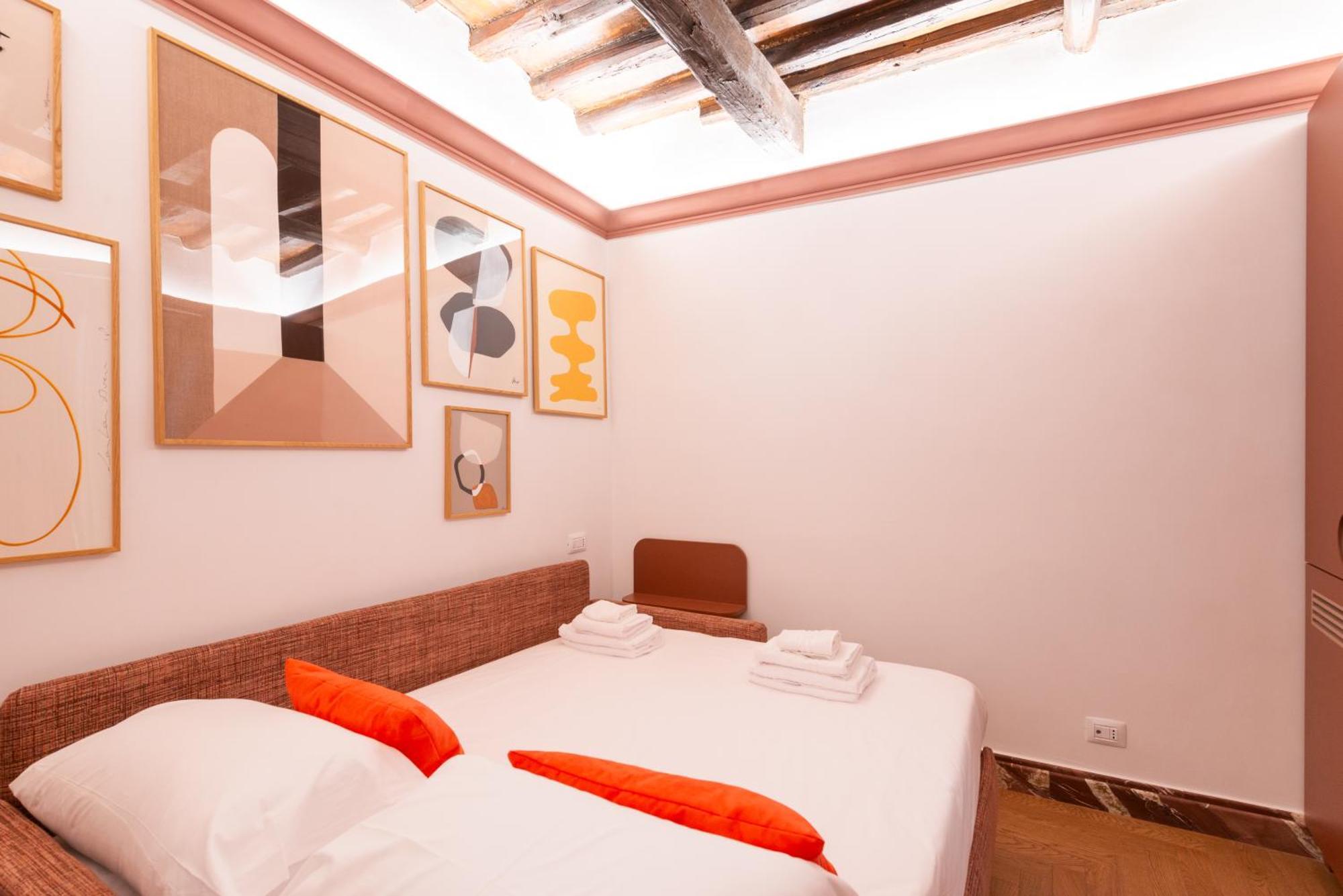 My Trevi Suite & Apartment Рим Экстерьер фото