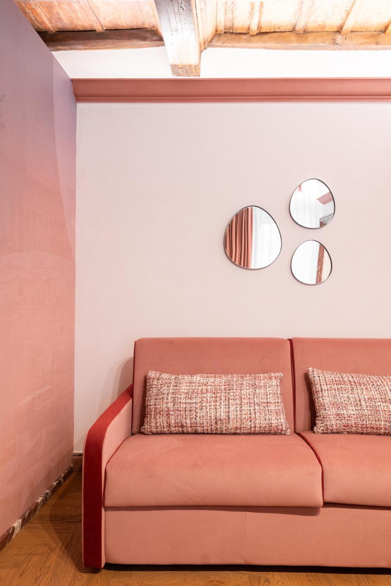 My Trevi Suite & Apartment Рим Экстерьер фото